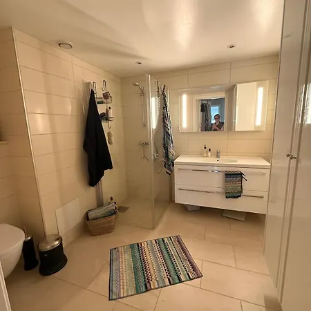 Bright Top-floor With Panoramic Views Near Ons *